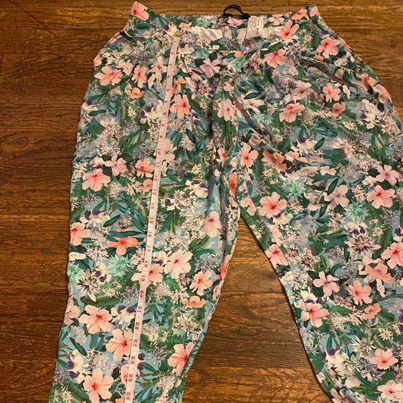Zara Lightly Worn Silk Blend Floral Pants - L - Picture 12 of 13